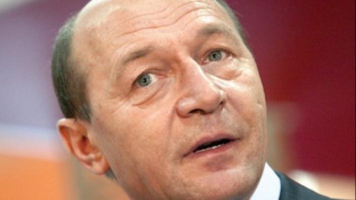 Vocea Rusiei: În meciul european, echipa lui Băsescu conduce USL cu 11-0
